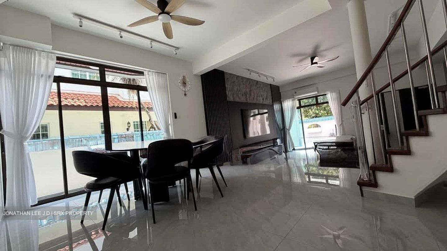 Palmville Terrace (D15), Terrace #562056651